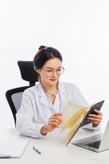 高级技工女职工图