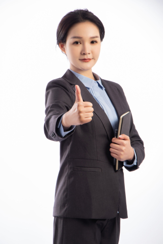 给对方点赞的职业女性高清图