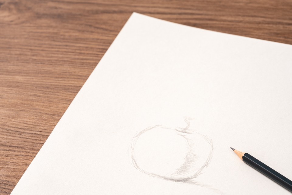 卡通铅笔画实拍图