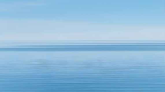 高地平线风格的沉思之美蓝色水中的摄影图