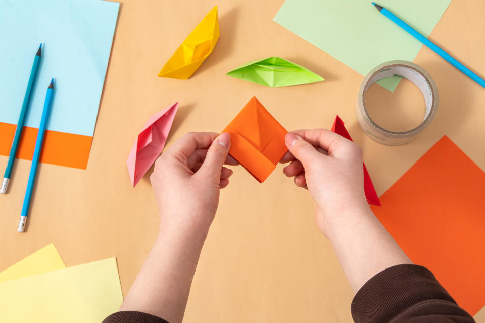 儿童益智开发手工折纸高清图