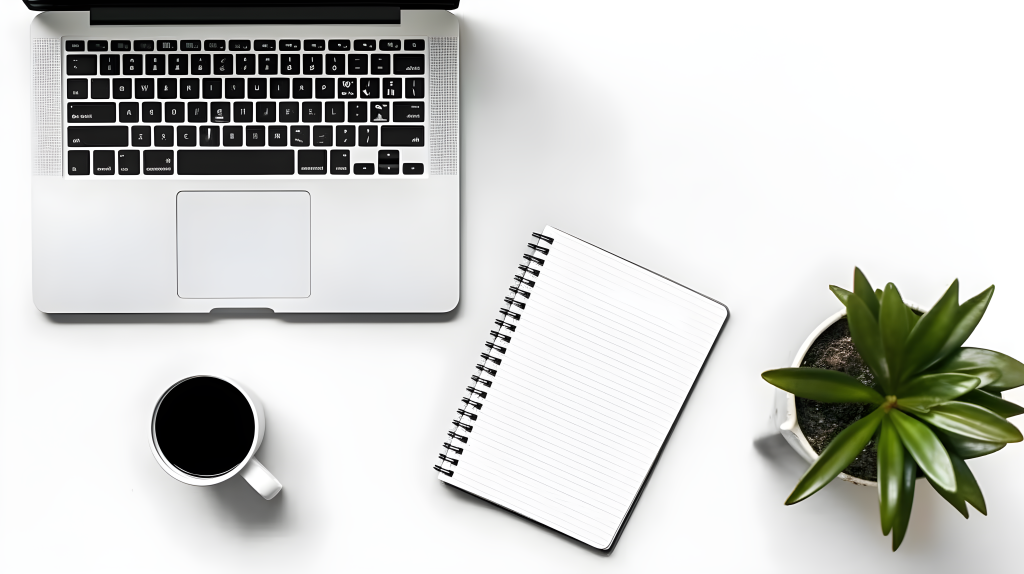 商务笔记本电脑和绿植俯拍摄影图片