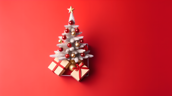 俯拍圣诞树和礼物摄影图片