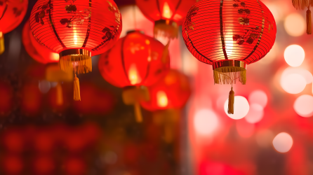 中国灯笼中国新年模糊背景摄影图片