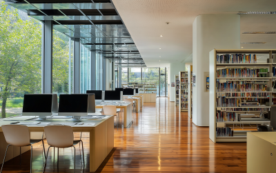 图书馆安静环境高清图